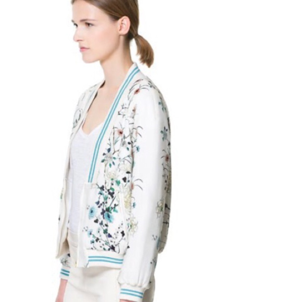 Zara Bomber floral print v neck. Used once.